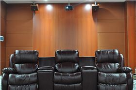 爵士龍智能影K系統