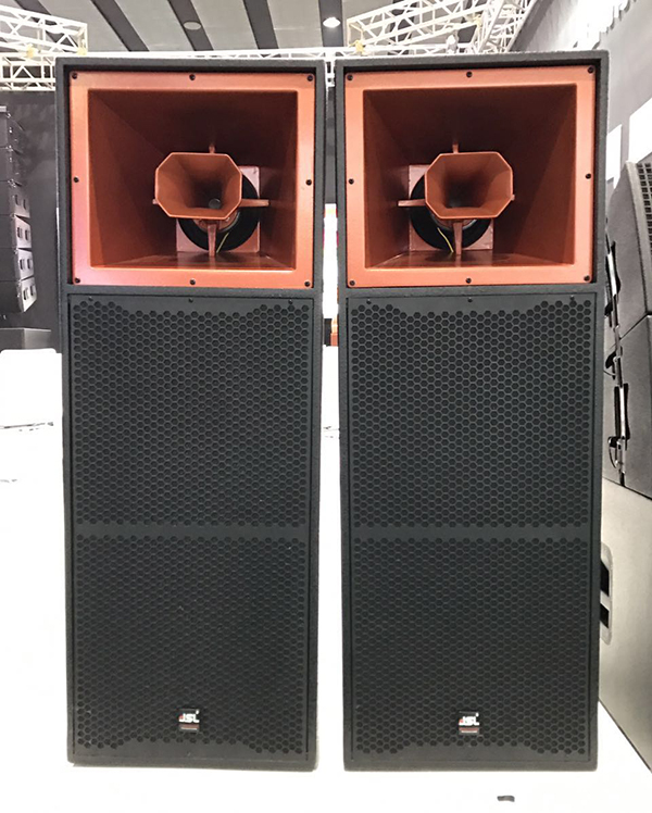 【爵士龍】 舞臺音響設(shè)備TW-215